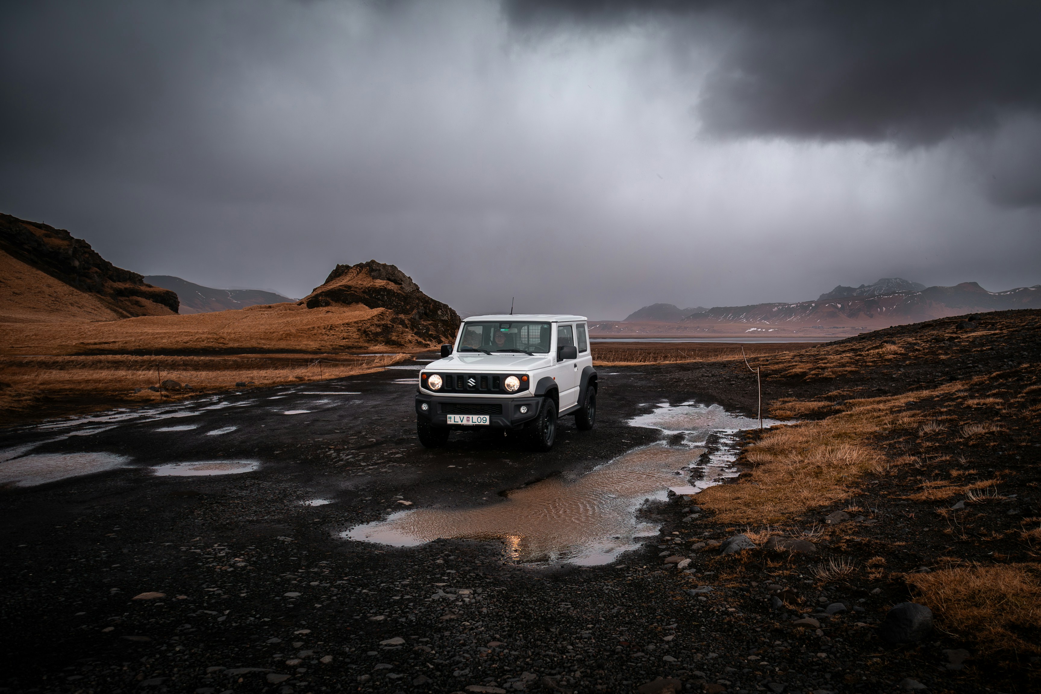 White Suzuki 4×4 truck ready for self-drive adventure in Iceland